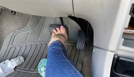 1994 Geo Metro Dry Pumping From the Passenger Seat in the Junkyard