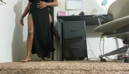 Teeny under Giantess Bed 1080