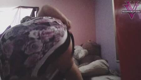 Mandy shakes her CHUBBY ass for you- 720p