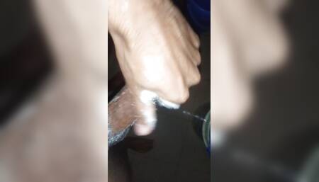 Bathroom hands masterbation sex video by ja_Alam