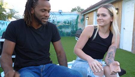 Skinny Dippin' & Anal Gapin' - WMV HD