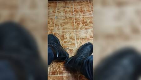 enjoy the master's feet and boots