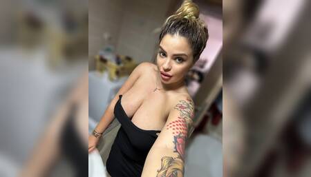 CREAMY BOUNCING TITS