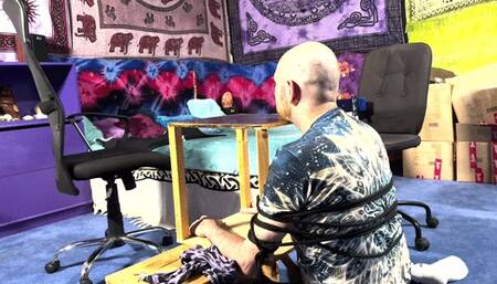 Trapped and Licking SKATER SHOES