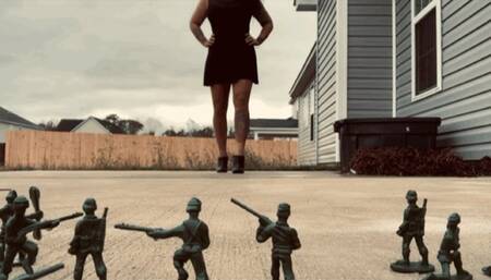 Giantess Defeats Army (2019)