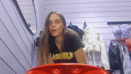 POV facesitting (small4phone)