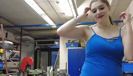 Creampie Fuck at work