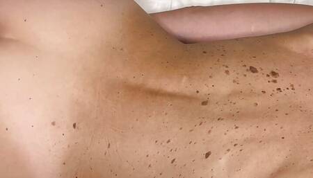 Slim MILF ass bouncing on cock