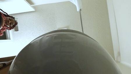 Teenie Watching Giantess use Toilet POV 1080