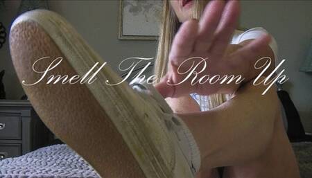 SMELL THE ROOM UP mp4