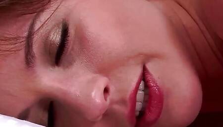 Fairy Haired Jasmine Wolff Gets Her Snatch Banged by the Sex Machine, Her Wet Pussy Quivers as She Cums