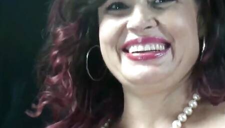 Beautiful Anaya smokes and plays