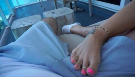 Toering toejob on balcony by the beach - Top 8 FJ Clip!