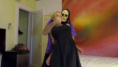 Sexy Big-Boobed Blonde Caroline Summers in: Room Invaded, Bound, Gagged, & Stripped - Knot Very Nice (MP4)