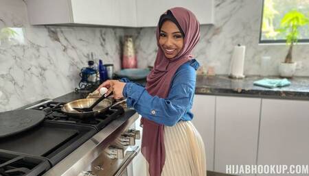 Muslim chick Hadiya Honey screwed in the missionary pose