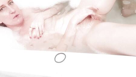 Hot Mom Redhead MILF Plays With Her Hairy Pussy in the Bath