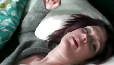 Bored pregnant Jameson fucks her step-brothers friend