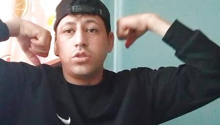 Hot man looking for someone who wants to have a good time and wants to try my rich and delicious milk and would you like to try