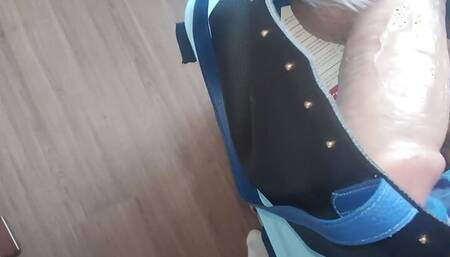 Explosive anal for wife with rubber dildo, this bitch screams with pleasure