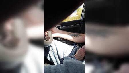 TATTOOED TWINK WANKS IT FOR TRUCKERS