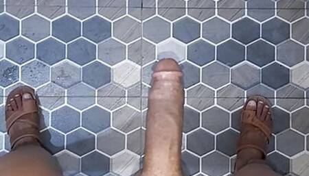 Twink Jerking and Cuming in Toilet