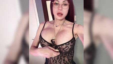 Trans Erika Schinaider