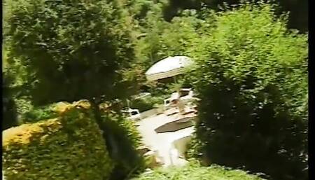 Hippy lesbians with great tits toss salad and eat pussy in the great outdoors