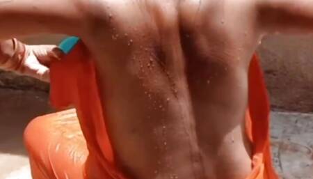 Riya Bhabhi Ka Top Bathing Vlog