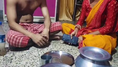 Young bhabi ne chote devar se apni chut ki jalan mitayi