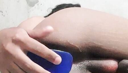i love to fuck my ass in front of a camera, send me a DM and I'll give you a private show