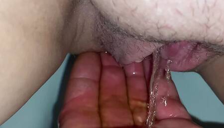 My wife pisses in my hand(Compilation)