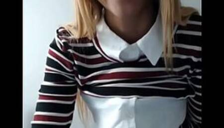 ricas tetas de argentina vestida de colegiala