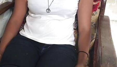 Hot Indian bhabhi big boobs