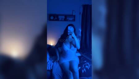 واحد من متابعيني كلمني وحب يصور معي طلع سكسي كتير عملت سكس كتير حلو ????????سكس عربي شاهد واستمتع ????????