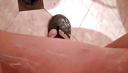 Foot Fetish Girl Nikita Washes Her Hot Feet In Home Bathroom