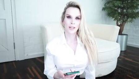 Roxy Cox - Mommy's Better Than Your Girlfriend