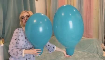 Same 14'' Balloon, 1 Pre-Stretched and 1 New (1 blow to pop, 1 nail to pop)
