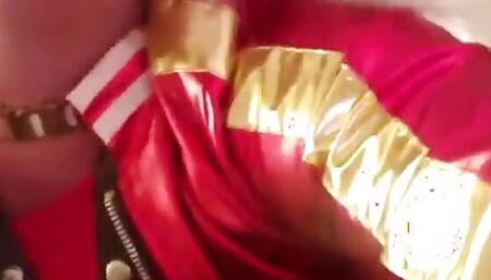 Harley Quinn Teaser Clip Show-off