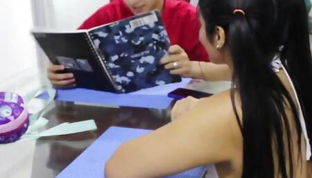 Petite Big Ass Fucks Her with Her Teacher in Exchange for Spending the Year - Porn in Spanish