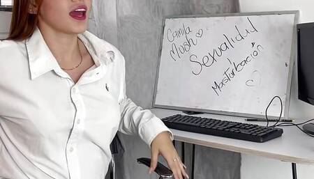 Teacher Camila Mush in a hot masturbation class with squirt