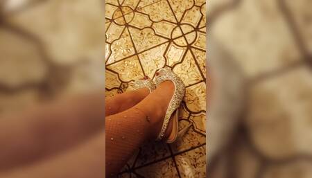 You meet a girl in a Cafe and submit to her feet and footjob.