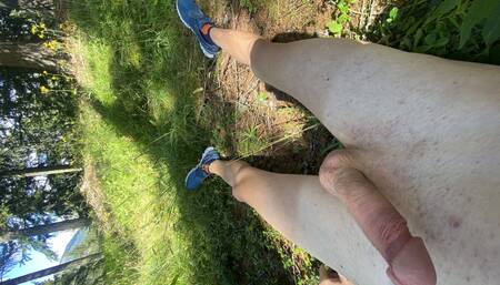 Twink cums in the forest
