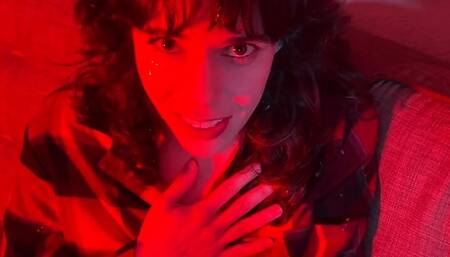 Vera King Tries To Watch A Scary Movie, But Peter Cums On Her Face (Halloween Freeuse Facial)