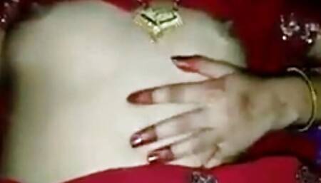 Desi Sohagraat, Desi Newly Married Couple Enjoying 1st Married Night Very Hot Hard Romantic Sex Young Couples