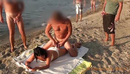 Cumshot Party on the Hotel Beach! Free Fuck for Everyone!