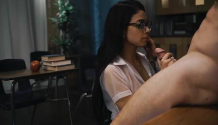Robby Echo fucks a nerdy brunette schoolgirl Nina Pink
