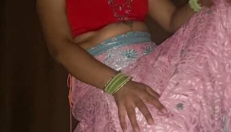 DESI HOTWIFE MASTRUBATION FOR GREAT ORGASM
