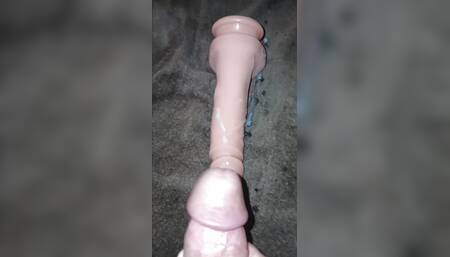 Dominate cumshot