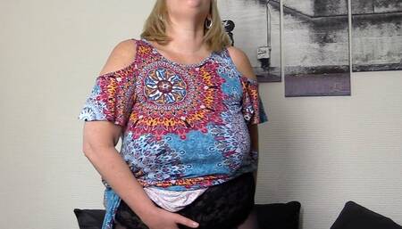 Horny Stepmom Gets her smelly panties and pantyhose ready for selling