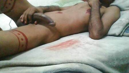 LANKAN PONS EAT CUM IN WEBCAM EVERYDAY